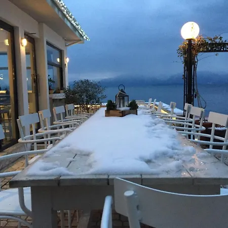 Casa vacanze Sunny House Mariadim Aigio