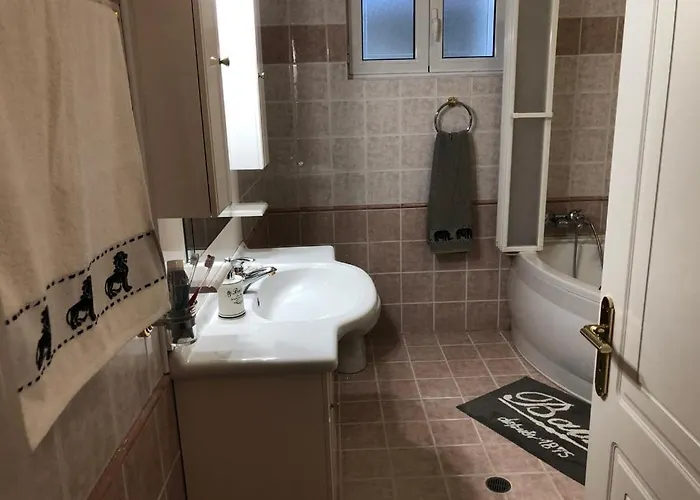 Sunny House Mariadim